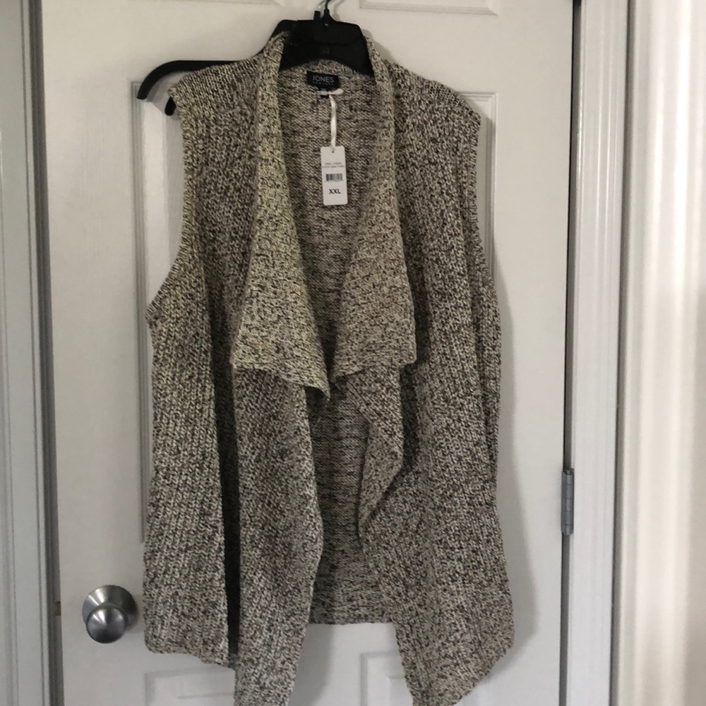 FINAL PRICE Jones New York sweater vest